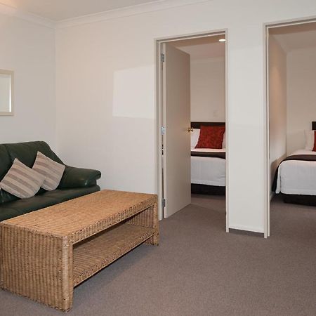 Colombo In The City Christchurch Eksteriør bilde A typical two bedroom apartment