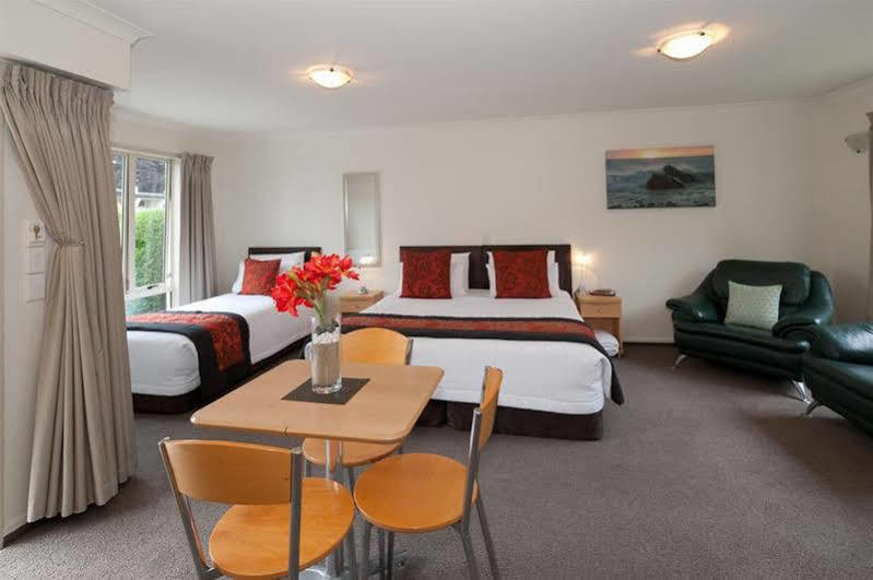 Colombo In The City Christchurch Eksteriør bilde A typical studio apartment